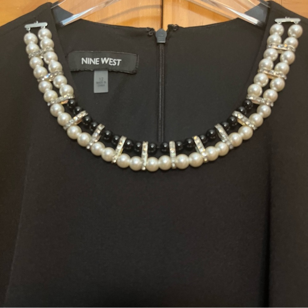 Nine West Black Sleeveless Dress With Pearl Accents at Neckline Size 12 NWT - Picture 3 of 12